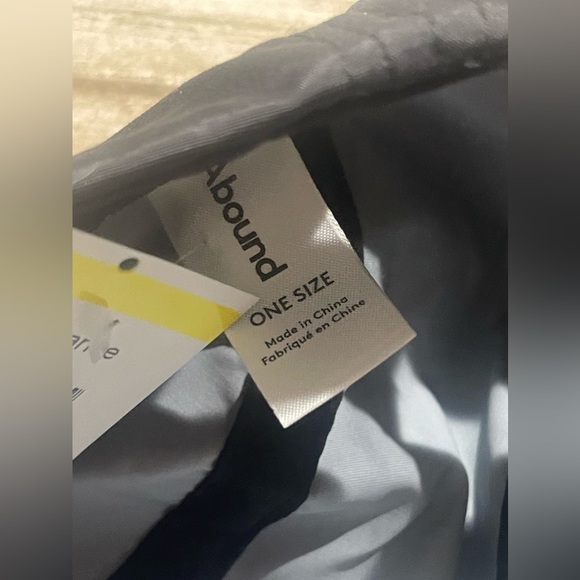 🧢☀️Abound Women’s Summer Hats Bundle 2-Pieces Black & White One Size 🧢☀️ - Picture 5 of 6